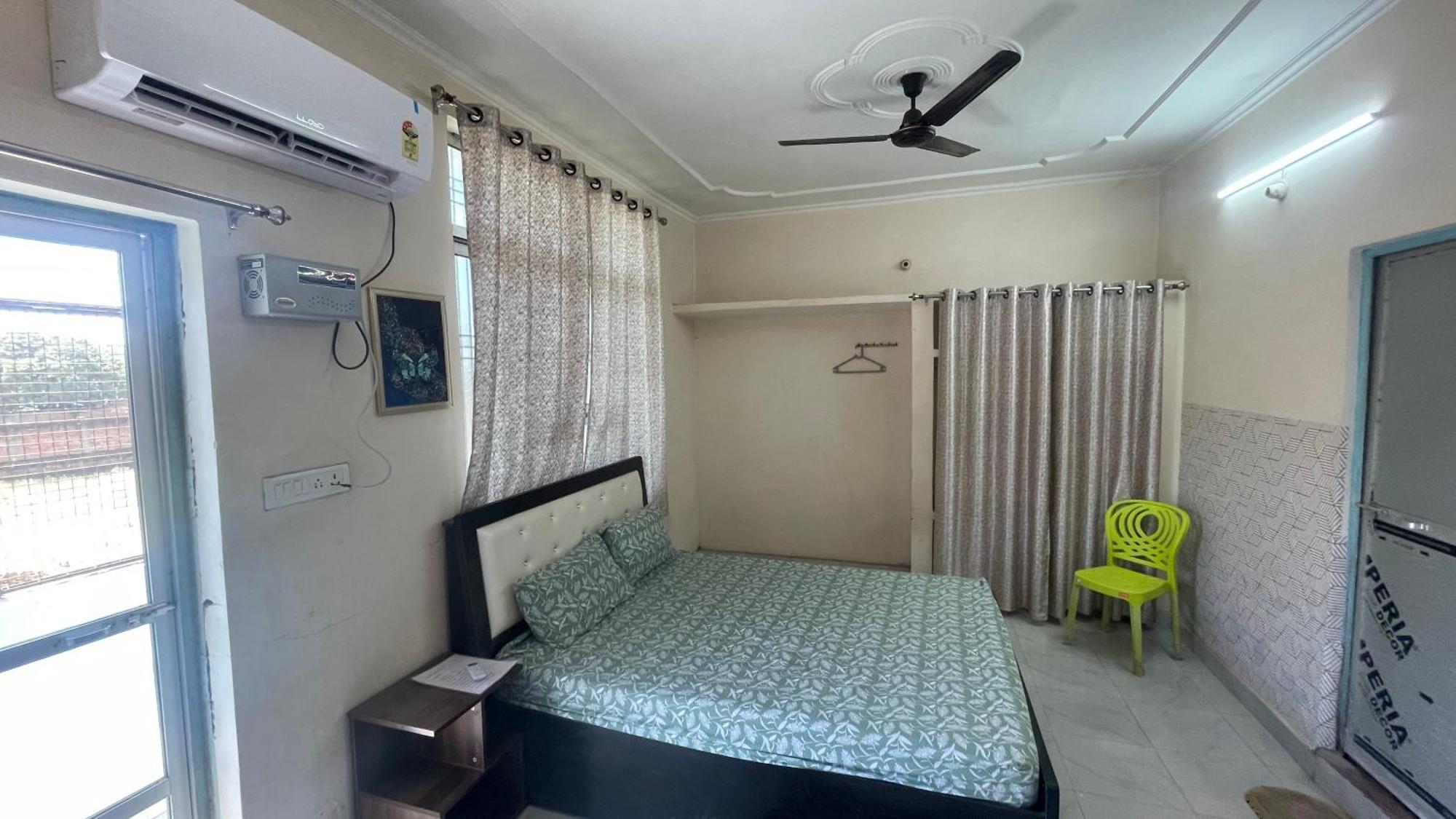 Siddheshwar Nilayam Home Stay Benares Buitenkant foto